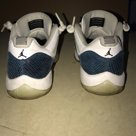 Jordan retro 11 low - Picture 3 of 7